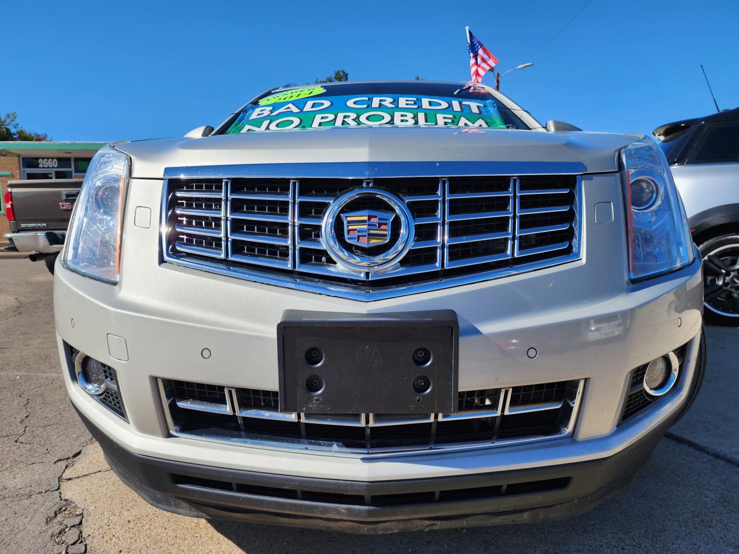 2014 GOLD Cadillac SRX PERFORMANCE COLLECTION (3GYFNCE39ES) , AUTO transmission, located at 2660 S.Garland Avenue, Garland, TX, 75041, (469) 298-3118, 32.885551, -96.655602 - Welcome to DallasAutos4Less, one of the Premier BUY HERE PAY HERE Dealers in the North Dallas Area. We specialize in financing to people with NO CREDIT or BAD CREDIT. We need proof of income, proof of residence, and a ID. Come buy your new car from us today!! This is a Loaded 2014 CADILLAC SRX CO - Photo#9